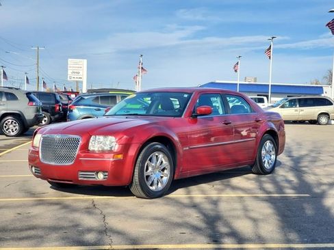 Used 2009 Chrysler 300 Touring image 28