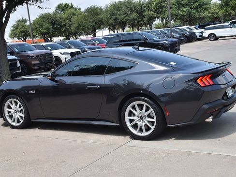 Used 2024 Ford Mustang GT Premium RWD image 11