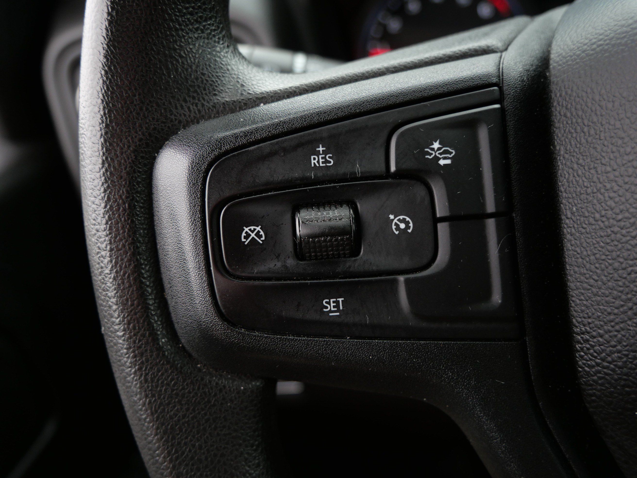 Used 2022 Chevrolet Silverado 1500 Custom AWD/4WD image 27