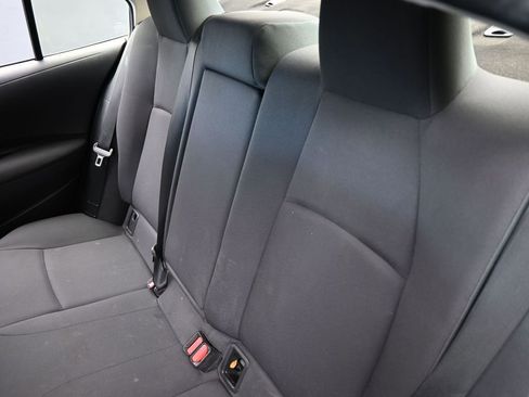 Used 2021 Toyota Corolla LE image 28