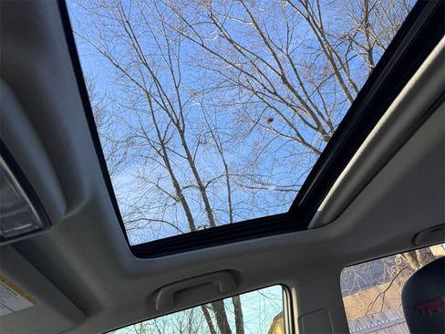 Used 2022 Toyota 4Runner TRD Off-Road Premium image 25