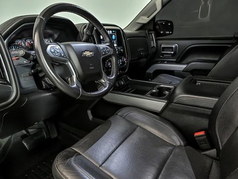 Used 2016 Chevrolet Silverado 1500 LTZ Z71 w/ LTZ Plus Package AWD/4WD image 12