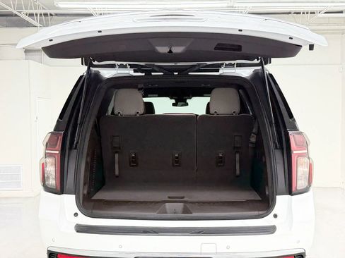 Used 2023 Chevrolet Tahoe LS RWD image 38