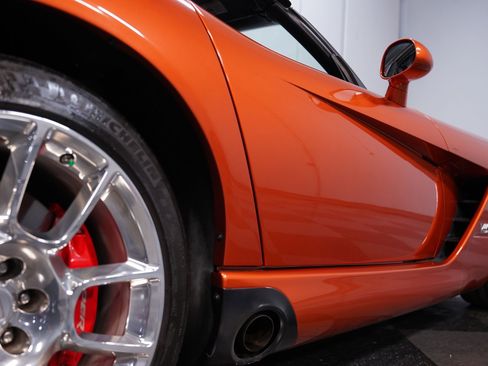 Used 2010 Dodge Viper SRT-10 image 25