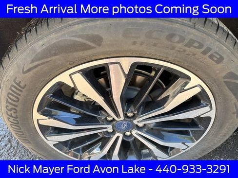 Used 2022 Ford Escape SEL w/ SEL Stealth AWD Package image 11