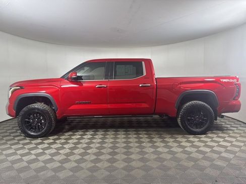 Used 2023 Toyota Tundra Limited image 7