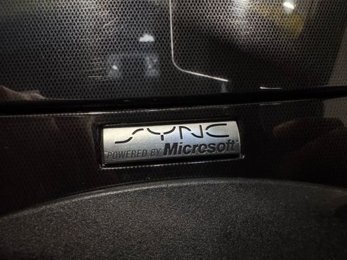 Used 2013 Ford Taurus SHO image 34