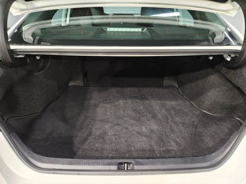 Used 2024 Toyota Camry SE image 18