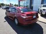 Used 2020 Toyota Camry LE image 3