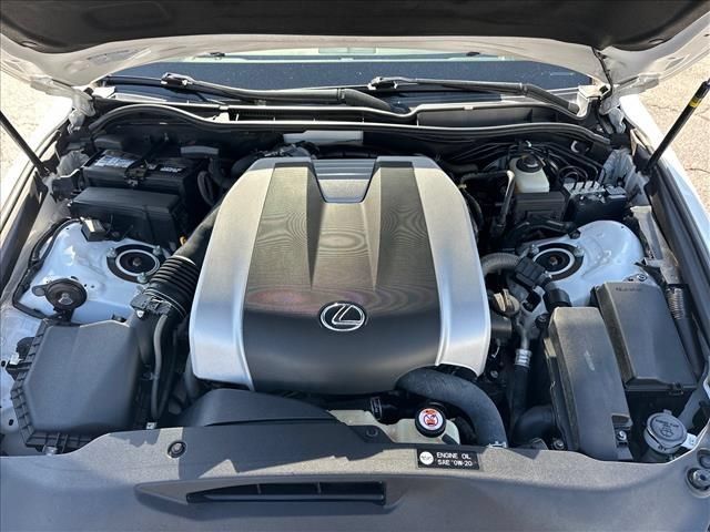 Used 2018 Lexus IS 300 AWD w/ Comfort Package image 32