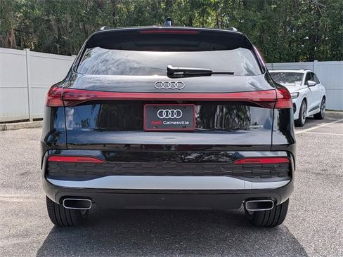 Used 2025 Audi Q5 Premium Plus w/ Premium Plus image 7