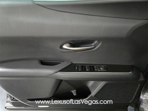 New 2026 Lexus UX 300h FWD image 16