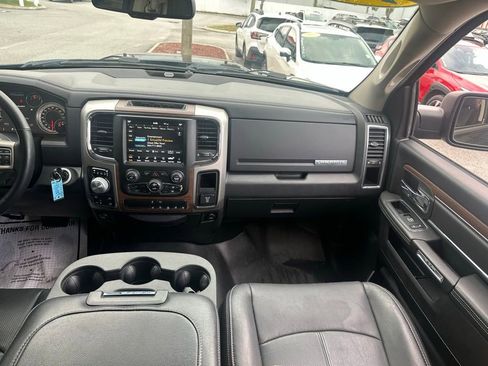 Used 2018 RAM 1500 Laramie image 20