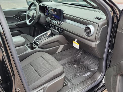 New 2026 Chevrolet Colorado LT RWD image 9