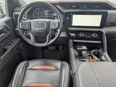 Used 2024 GMC Sierra 1500 AT4 w/ Technology Package image 28