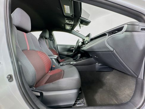 Certified 2025 Toyota Corolla SE FWD image 27