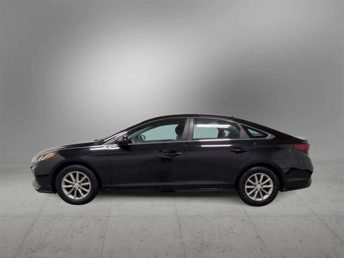 Used 2018 Hyundai Sonata SE image 5
