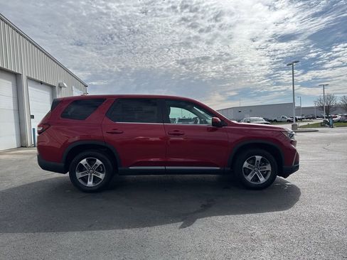 Certified 2025 Honda Pilot EX-L image 8
