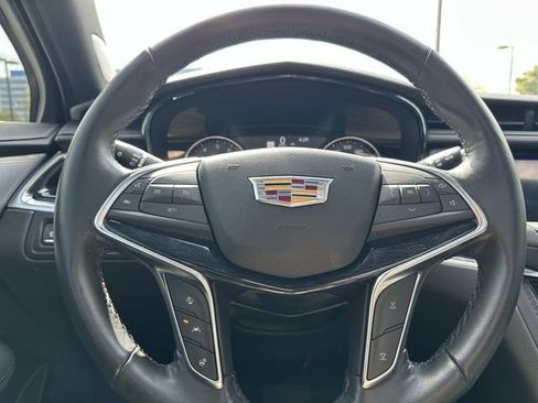 Used 2023 Cadillac XT5 Premium Luxury AWD/4WD image 20
