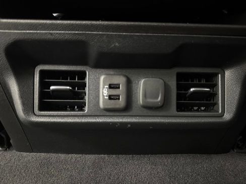 Used 2019 Chevrolet Silverado 1500 LT w/ All-Star Edition AWD/4WD image 27