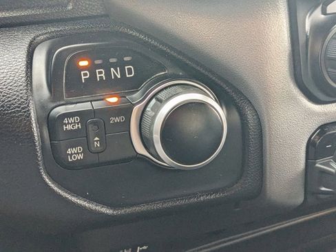 Used 2024 RAM 2500 Big Horn w/ Bed Utility Group image 11