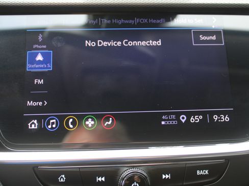 Used 2022 Buick Encore GX Select image 44