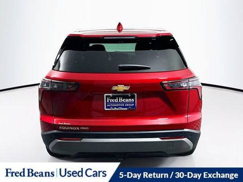 Certified 2026 Chevrolet Equinox LT w/ Safety and Technology Package AWD/4WD image 9