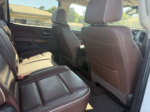 Used 2019 Chevrolet Silverado 2500 High Country w/ Duramax Plus Package AWD/4WD image 14