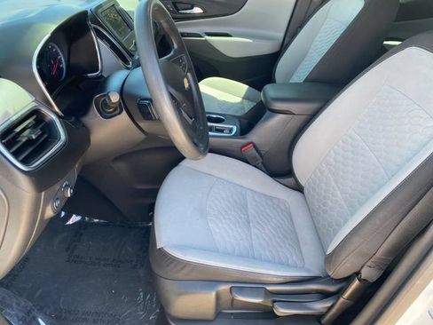 Used 2020 Chevrolet Equinox LS FWD image 10