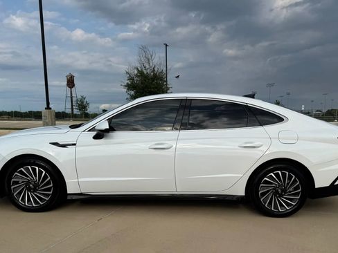 Used 2025 Hyundai Sonata SEL FWD image 9