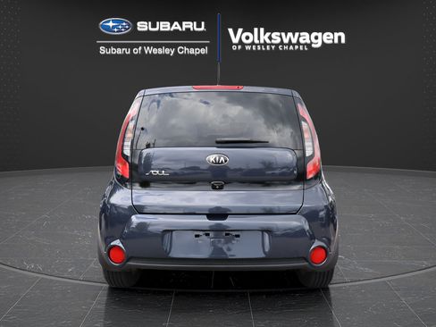 Used 2016 Kia Soul ! FWD image 6