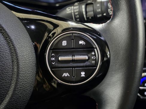 Used 2023 Kia Soul GT-Line w/ GT-Line Technology Package image 30