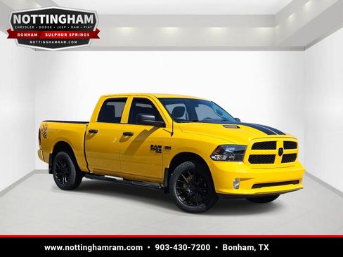 Used 2019 RAM 1500 Express w/ Express Value Package AWD/4WD image 1