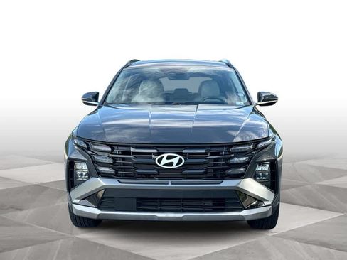 Used 2025 Hyundai Tucson SEL FWD image 3
