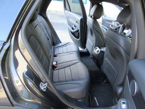 Used 2022 Mercedes-Benz GLC 300 4MATIC image 33