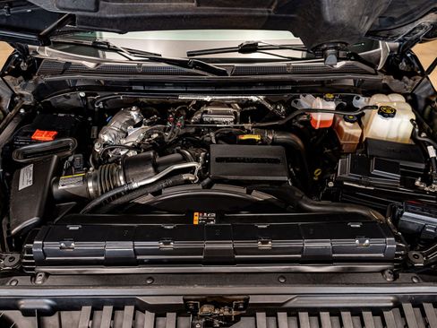 Used 2021 GMC Sierra 2500 Denali w/ Denali Black Diamond Edition image 27