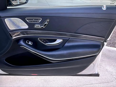 Used 2017 Mercedes-Benz S 63 AMG 4MATIC Sedan image 23