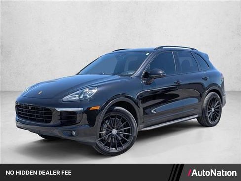 Used 2017 Porsche Cayenne S AWD/4WD image 1