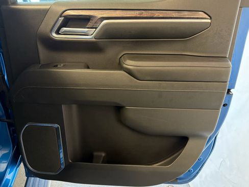 Used 2023 Chevrolet Silverado 1500 LTZ w/ Technology Package image 55