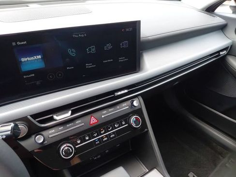 Used 2026 Hyundai Sonata SE FWD image 11