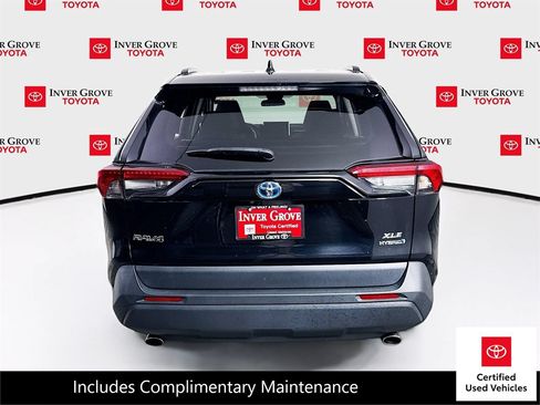 Certified 2024 Toyota RAV4 XLE AWD/4WD image 6