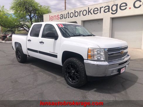 Used 2013 Chevrolet Silverado 1500 LT image 2