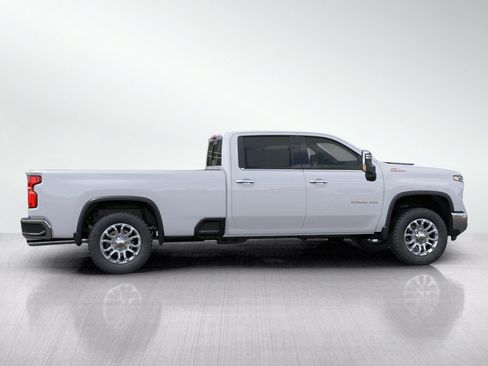 New 2026 Chevrolet Silverado 3500 LTZ w/ LTZ Premium Package AWD/4WD image 6