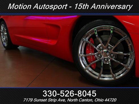 Used 2004 Chevrolet Corvette Coupe w/ Preferred Equipment Group RWD image 44