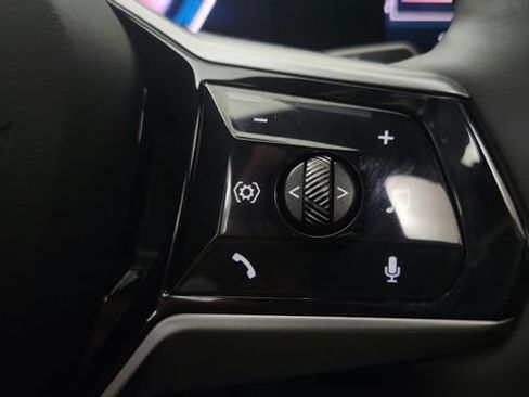 Used 2024 BMW i5 eDrive40i w/ M Sport Package RWD image 79