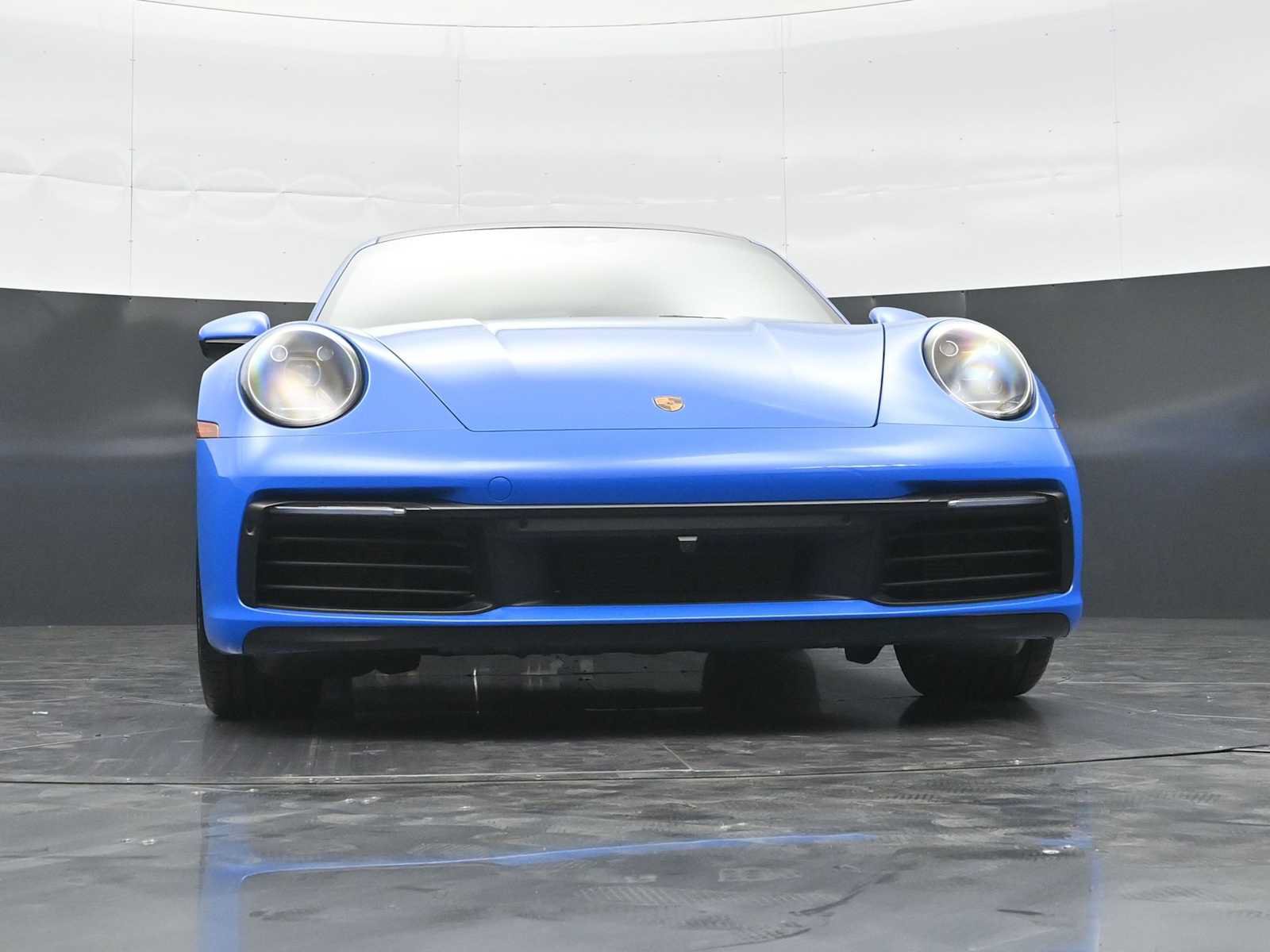 Used 2022 Porsche 911 Carrera RWD image 41