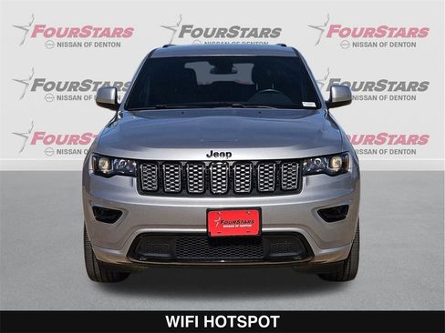 Used 2021 Jeep Grand Cherokee Laredo X image 10