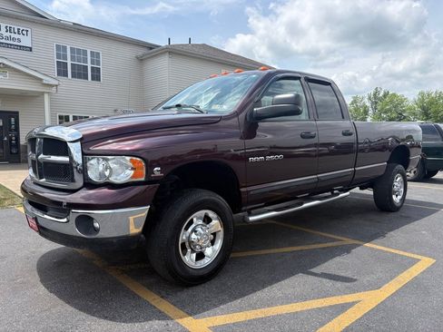 Used 2005 Dodge Ram 2500 Truck SLT w/ Trailer Tow Group AWD/4WD image 2