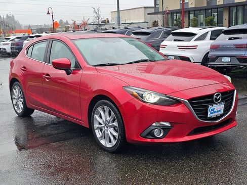 Used 2014 MAZDA MAZDA3 s Grand Touring image 3