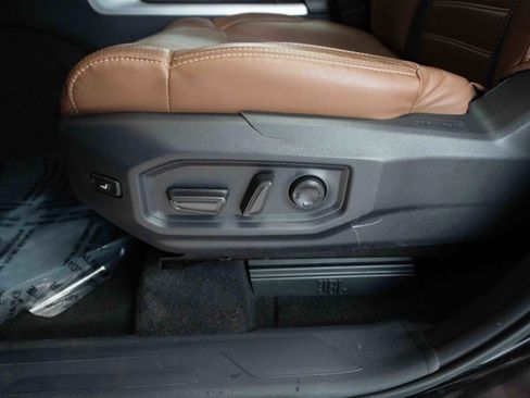 Used 2023 Toyota Tundra 1794 Edition image 12